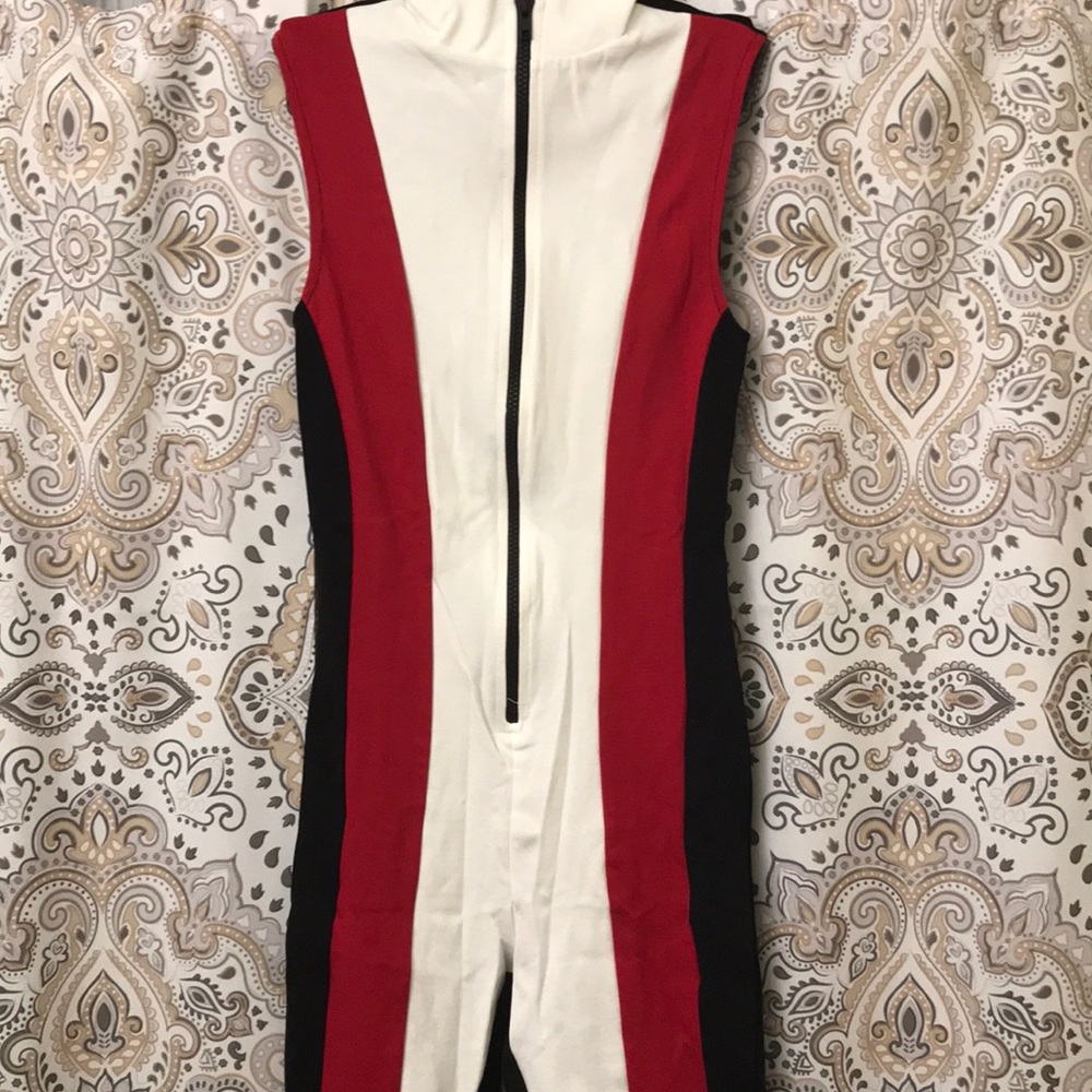 A sleeveless fashion nova one piece Brand new